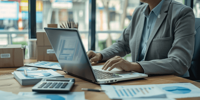 Workers Compensation and General Liability Insurance Difference - A Complete Guide.png