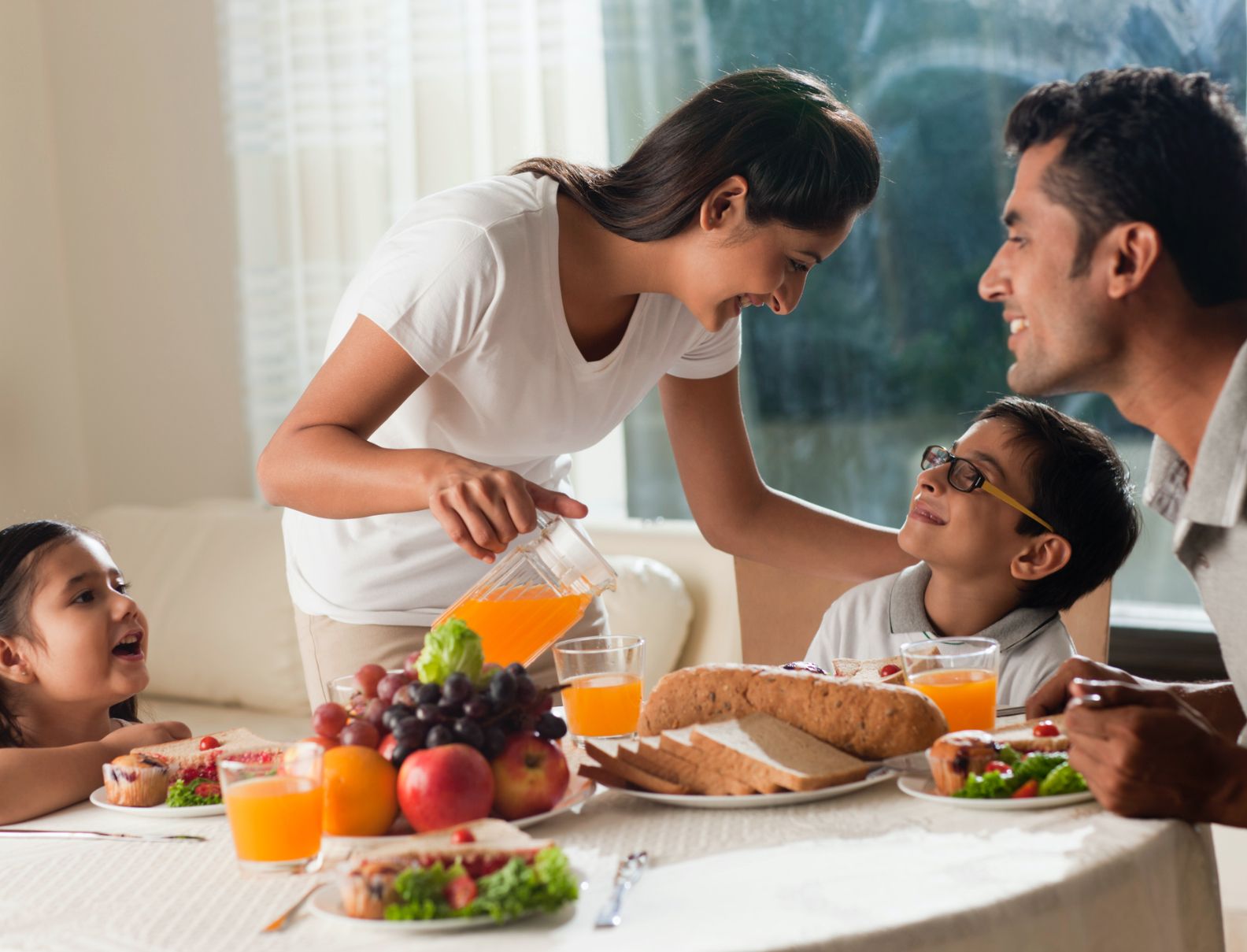 Best family health insurance policy in india